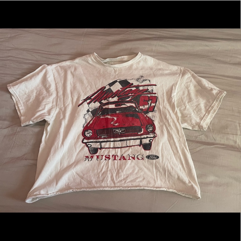 Mustang crop top. Size large